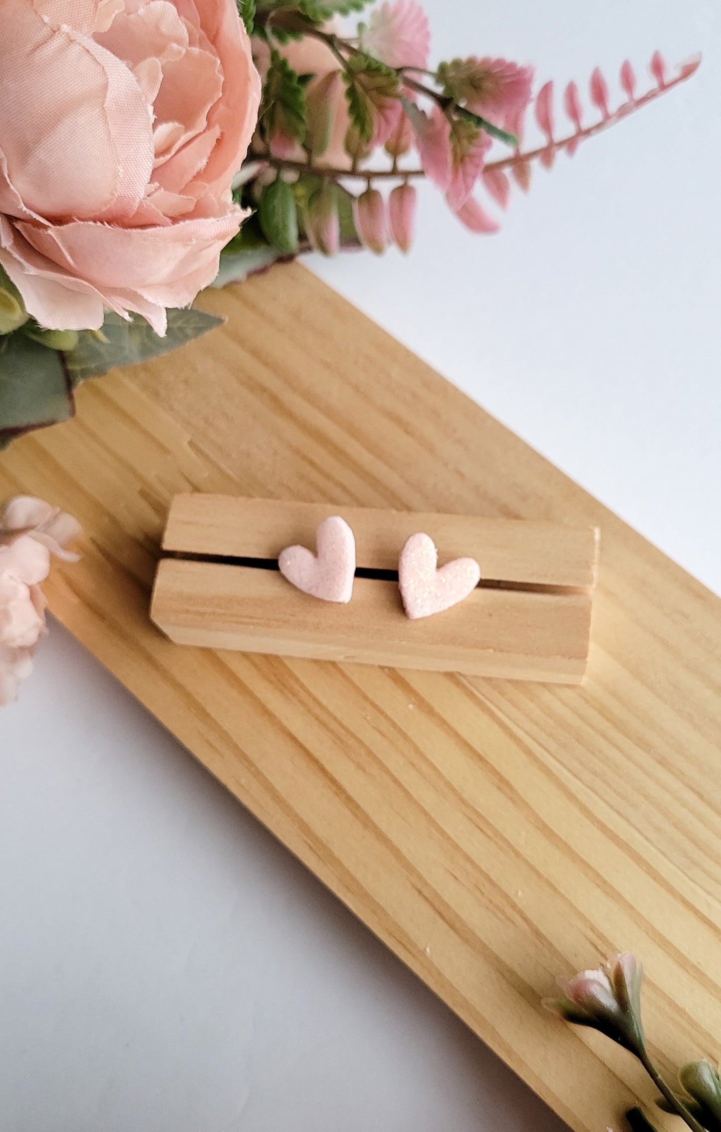 "Cupid" Stud