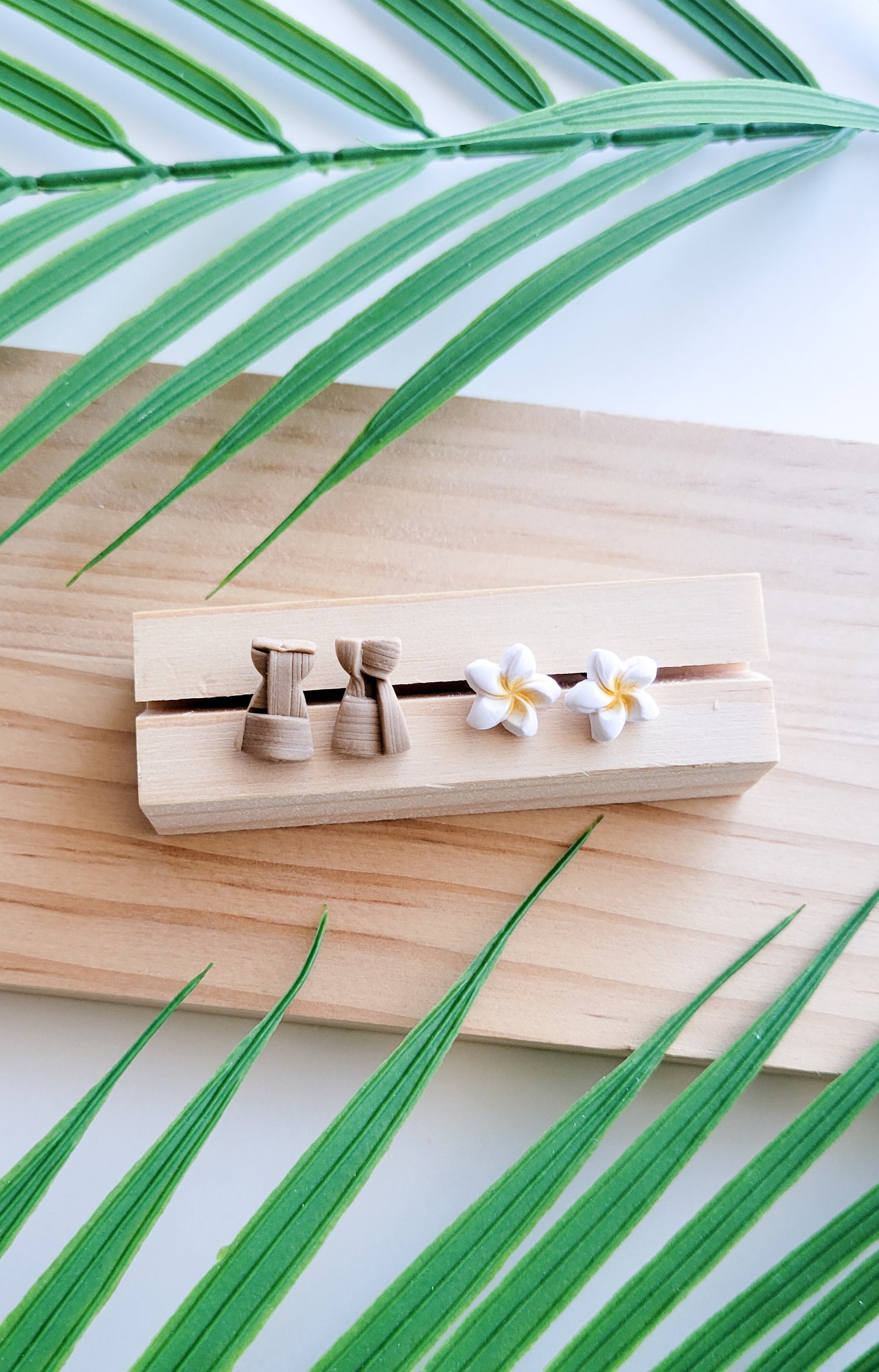 "Chamorrita" Stud Pack