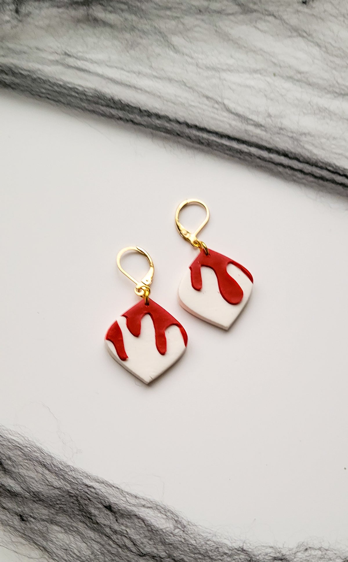 "Bleedout" Dangle
