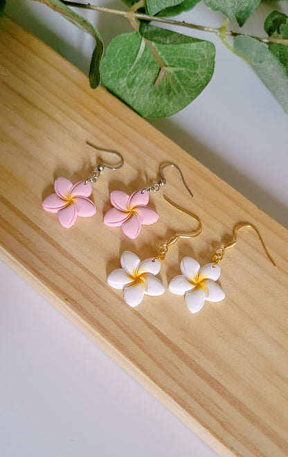 "Kamia" Dangle