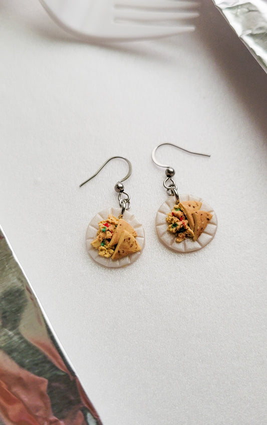 "Kelaguen" Dangle