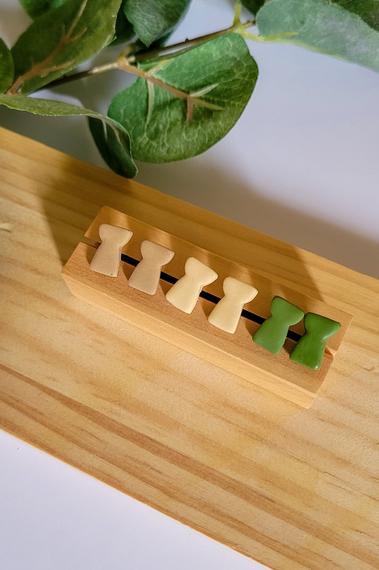 "Tåga" Stud