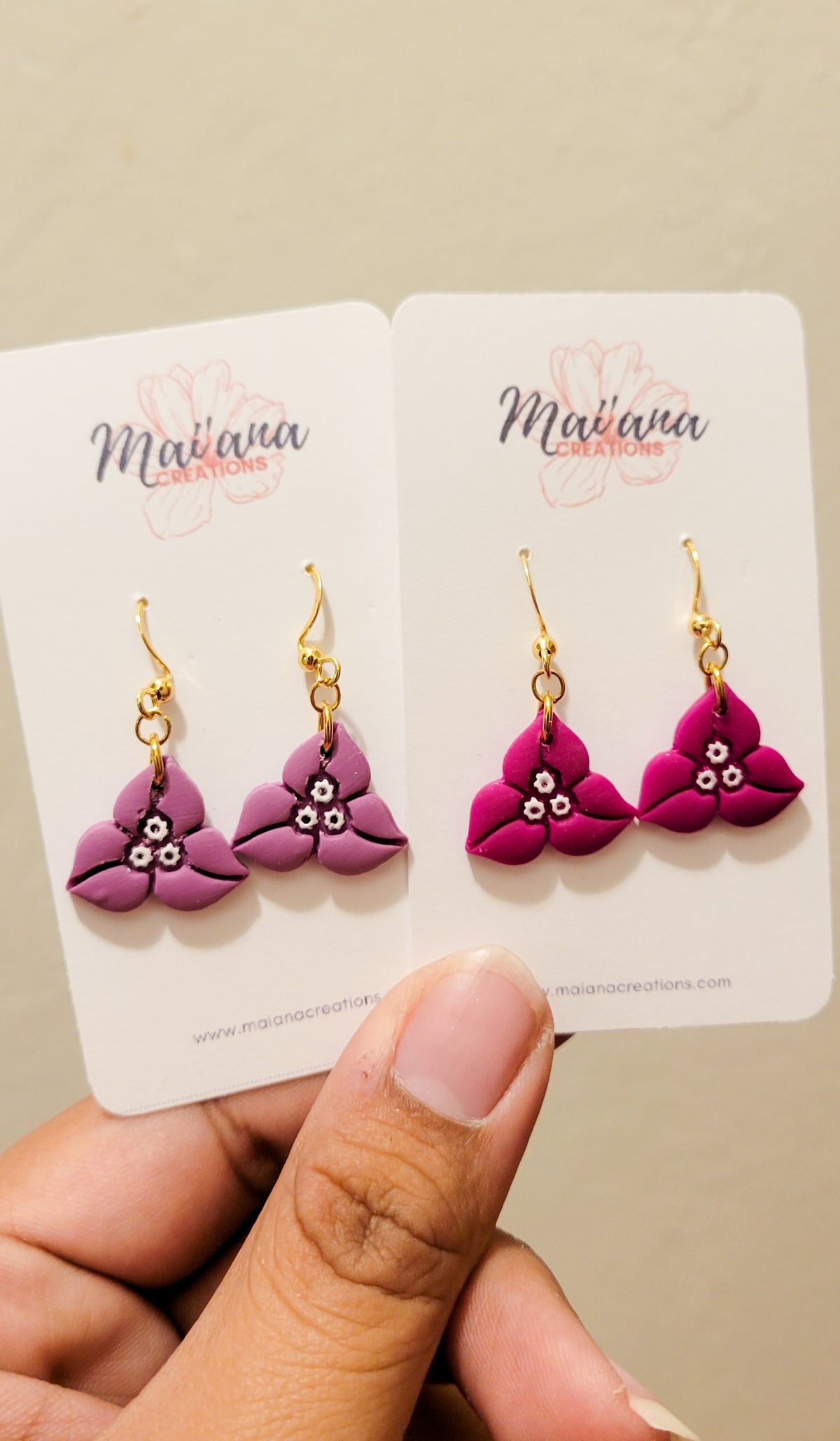"Puti Tai Nobu" Dangle